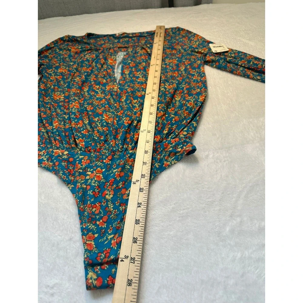 Free People Kaya Printed Bodysuit S Turquoise Floral NWT Keyhole Boho Long Slv